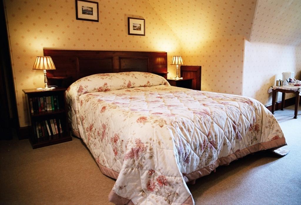 Tigh Na Sgiath Country House Hotel Grantown-on-Spey Ruang foto